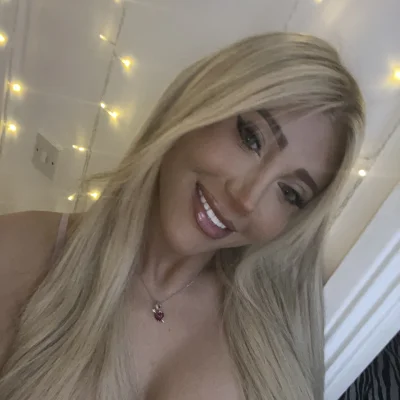 Feed Photo