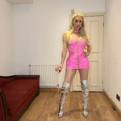 Feed Photo