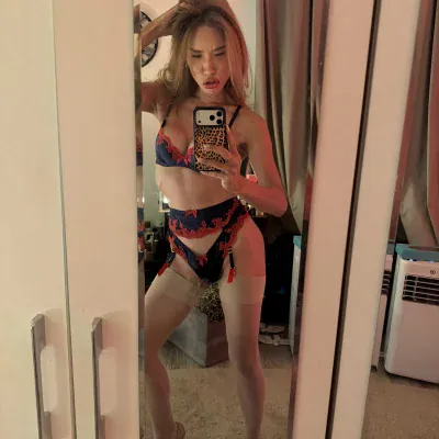 Feed Photo