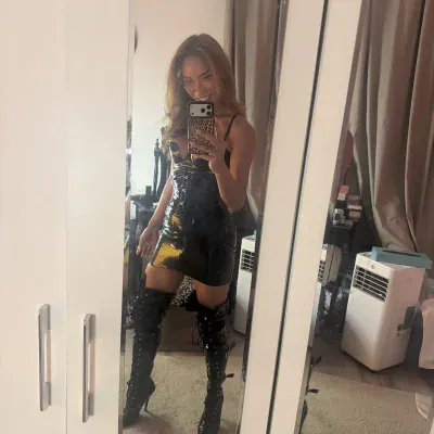 Feed Photo