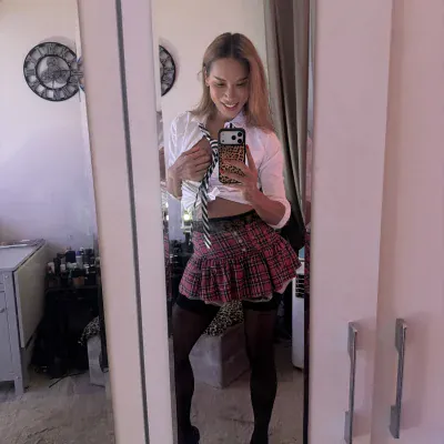 Feed Photo