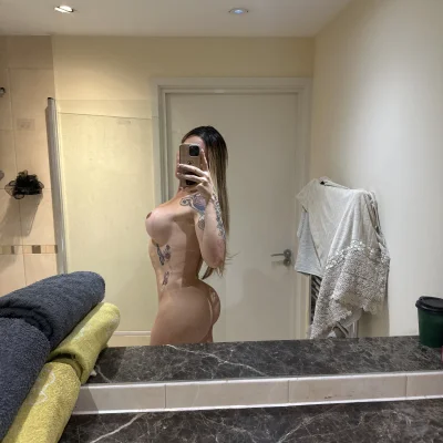 Feed Photo