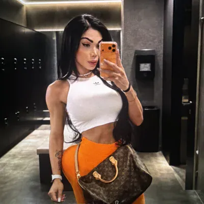 Feed Photo