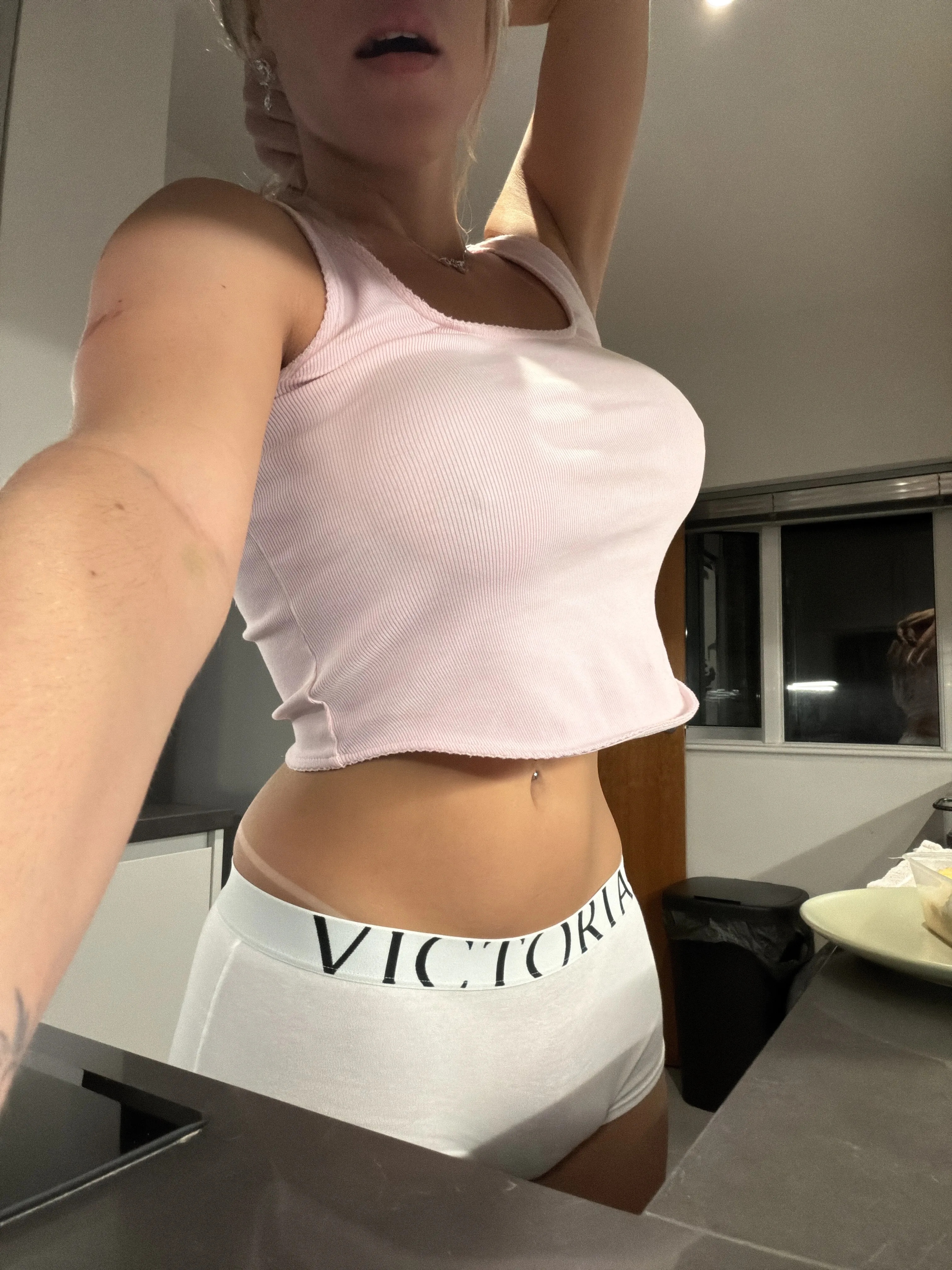 Feed Photo