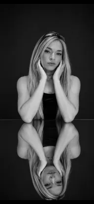 Jhenne_ModelUK