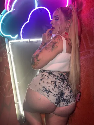 EROTICADIVINE