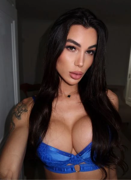 LarissaLima