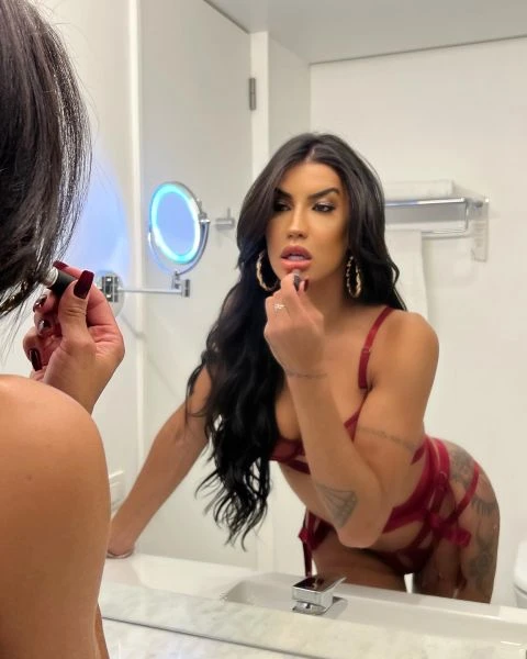 NicoleAndrade