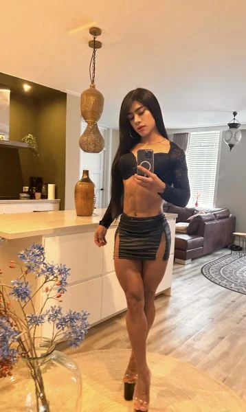 Laurabigcock