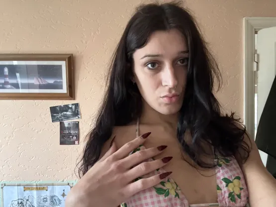 b4byalicetgirlx