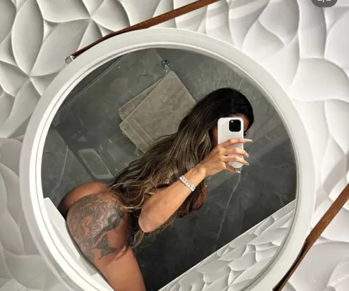 Katellyn_delatuxe